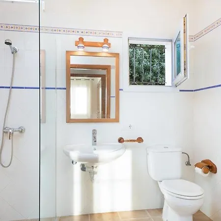 Torre Soli Nou Sleeps 10 Pool Air Con Wifi